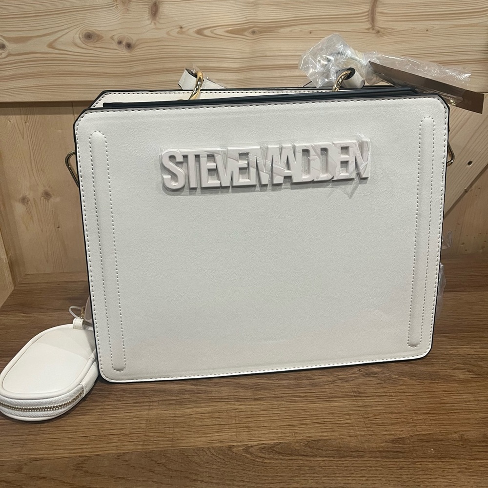 Steve Madden Large Bevelyn Beige crossbody bag